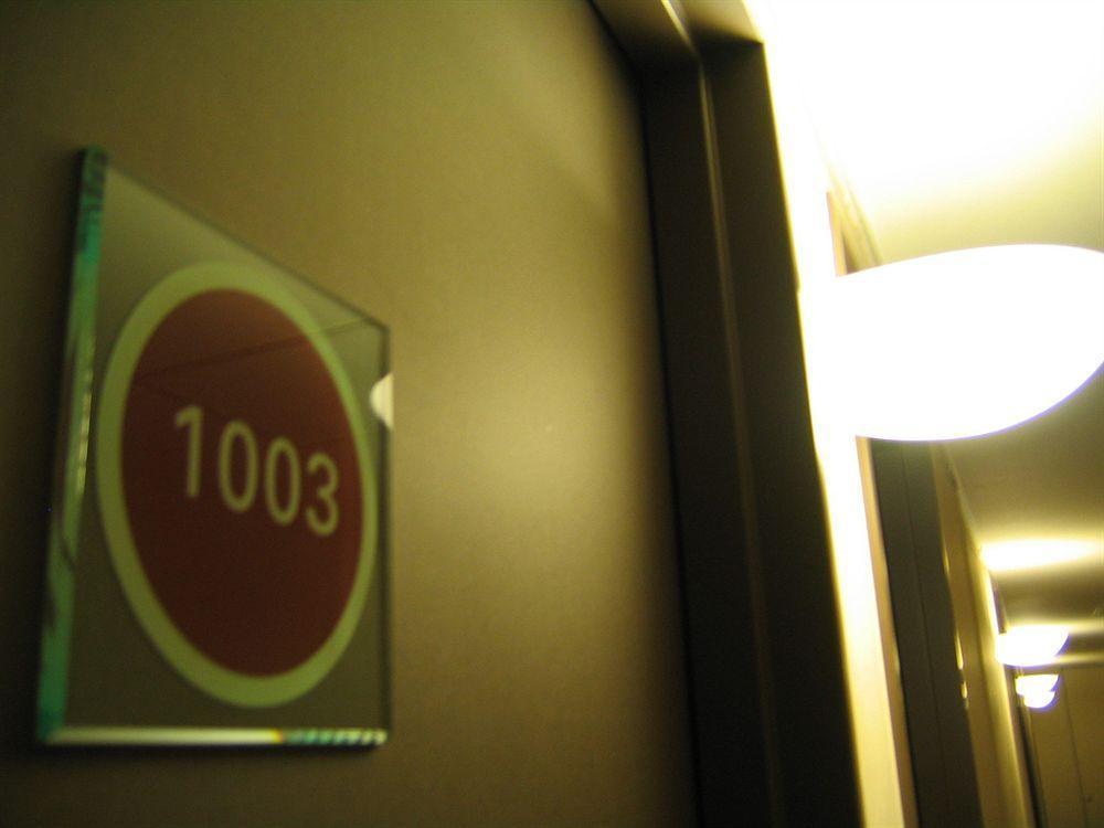 Bluewave Inn Yotsubashi โอซาก้า ภายนอก รูปภาพ